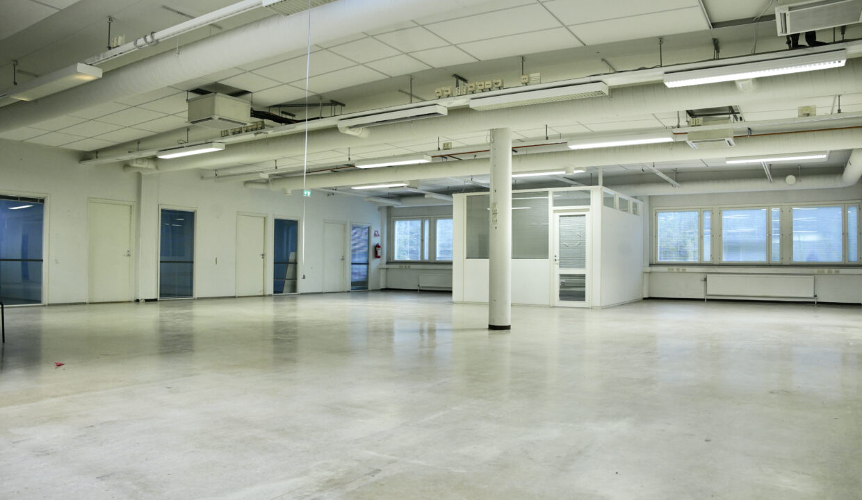 HET06731