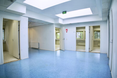 HET06961